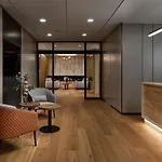 Osvit 4*