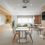 Osvit Aparthotel 4*