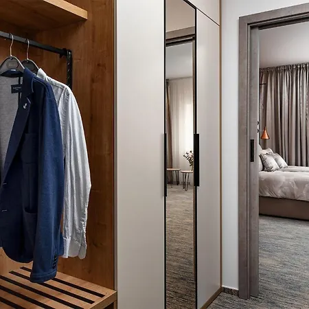 Apartmanhotel Osvit 4*