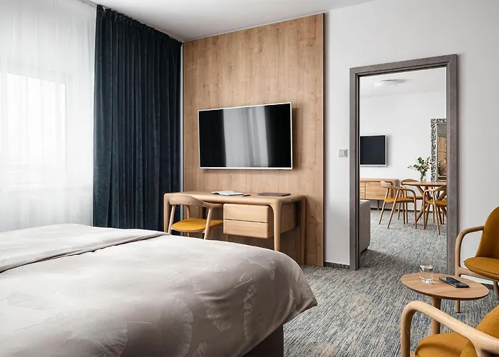 Osvit 公寓式酒店 马达伯乐斯拉夫