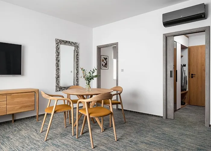 Osvit 公寓式酒店